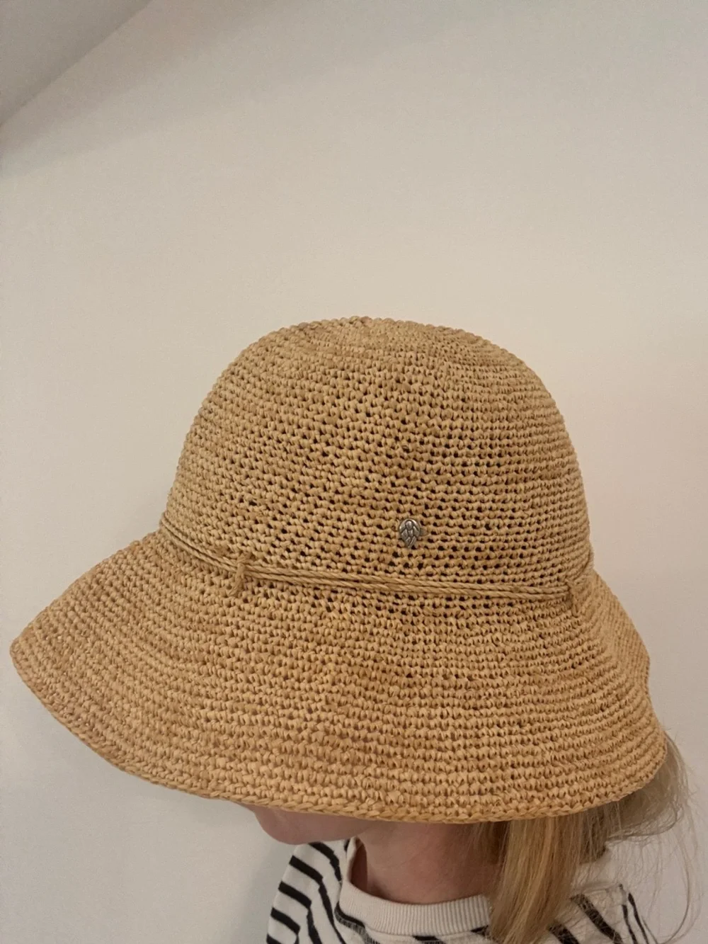 Helen Kaminski | Classic Raffia Packable Woven Sun Hat in Tan | Free Size